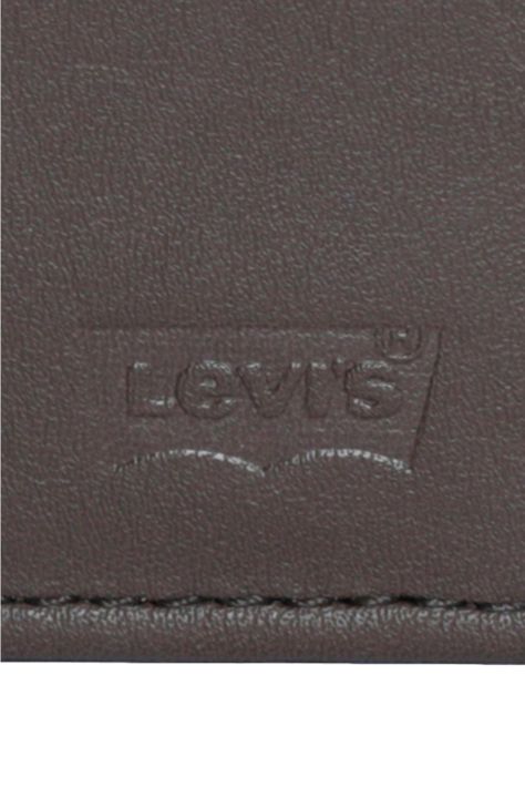 Billetera Hombre Trifold Wallet Café Levis 87522-0102-3