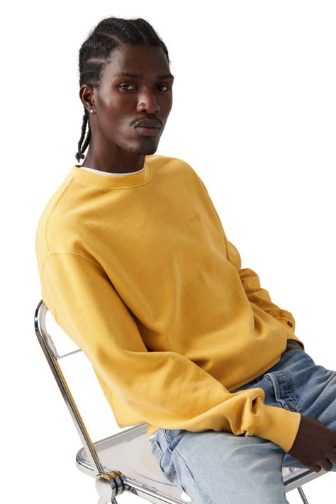 Polerón Hombre Authentic Crew Amarillo Levis A9244-0019-2