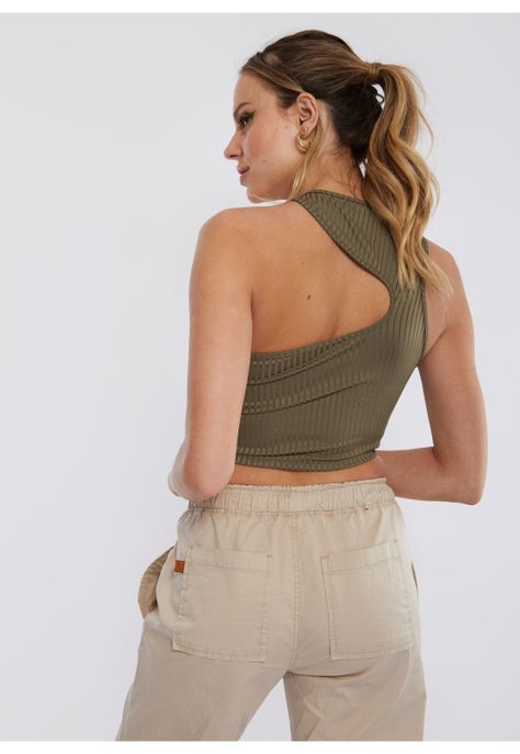 Polera Felisa Crop Asimétrica Verde Efesis-2