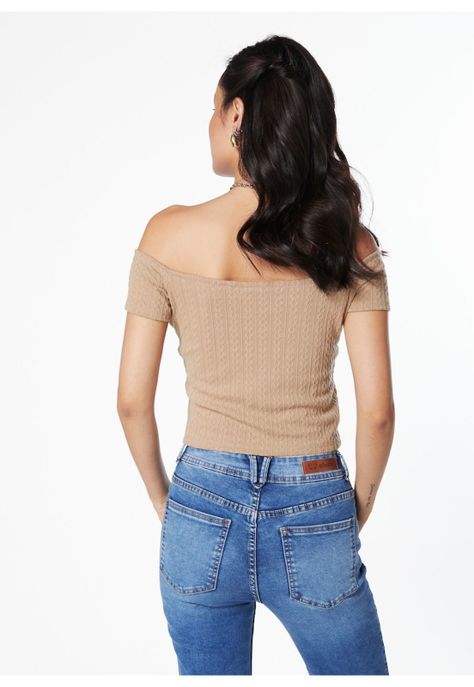 POLERA MICHI REGULAR ESCOTE BARDOT TORZON EN BUSTO-3