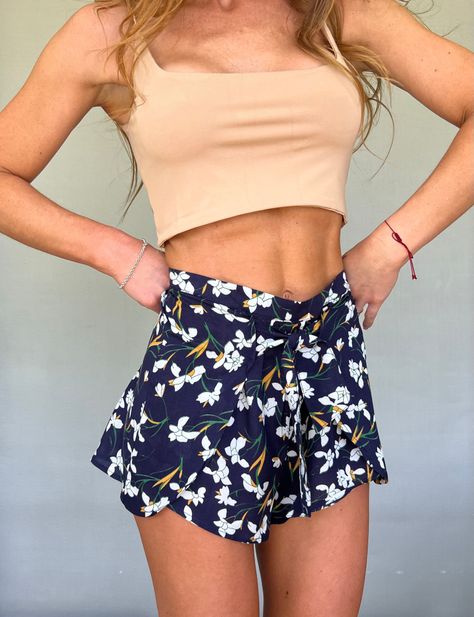 short volantes florales-1
