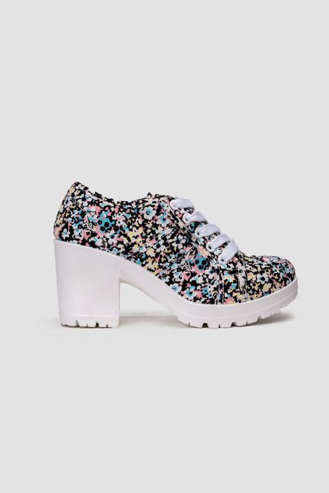 Zapatilla Mujer Negro Nayara Carbin-0