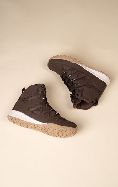 Bototo Outdoor Hombre Café Vinicio Chinitown-5