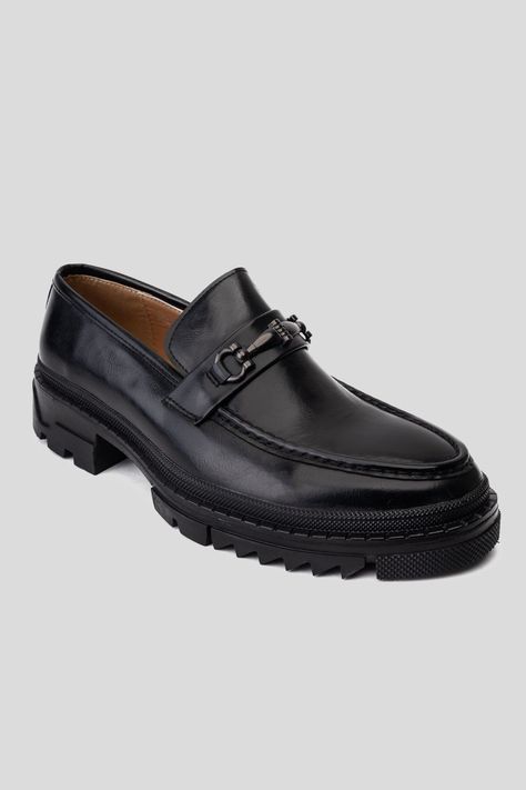 Mocasín Urbano Tassel Negro Liso Zameta-2