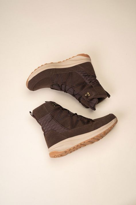 Bota Outdoor Mujer Café Oscuro Saskia Chinitown-3