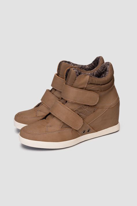 Zapatilla Mujer Beige Marily Carbin-1