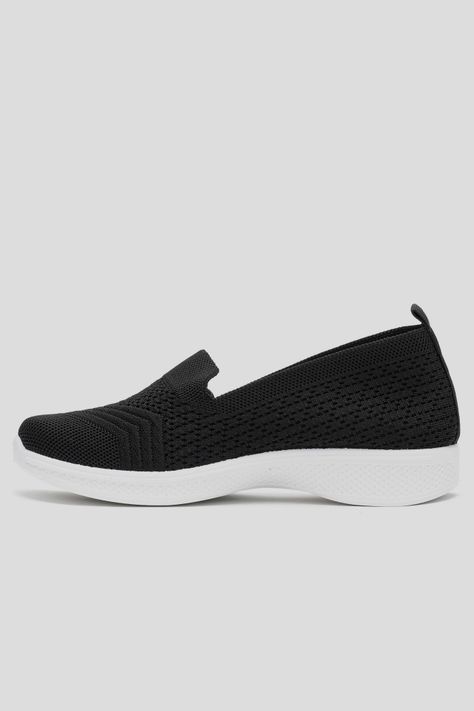 Zapatilla Mujer Negro Aitana Apóstol-1