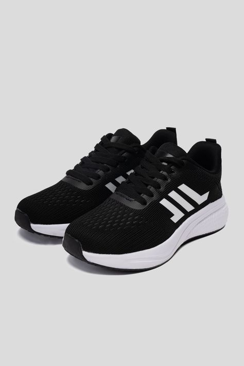 Zapatilla Mujer Negro Blanco Isbel Apóstol-3