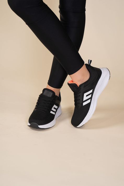 Zapatilla Mujer Negro Rosado Anja Apóstol-6