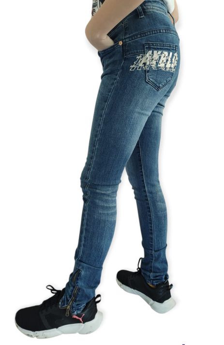 Jeans PITILLO  con cierres en piernas-0