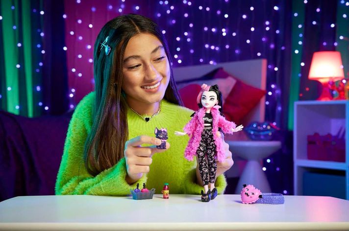 Monster High - Creepover Party - Draculaura Pijama-2