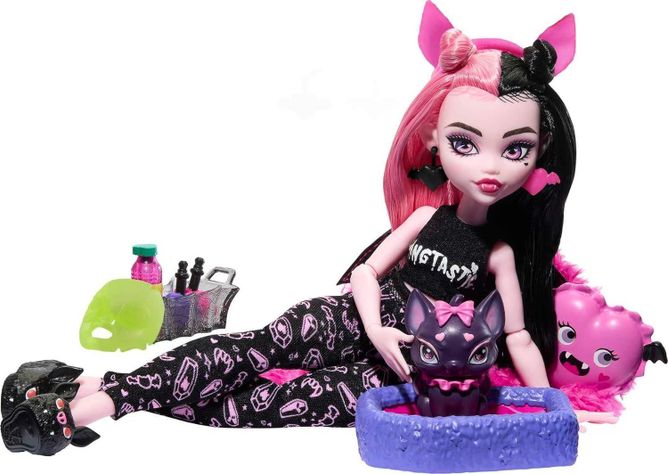 Monster High - Creepover Party - Draculaura Pijama-4