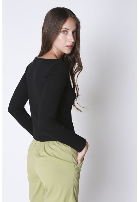 Polera María Negro Atrevida-1