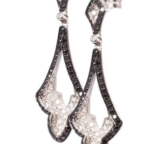 Aros Oro Blanco 18kt Diamantes Negros y Blancos 1,35 Qlts.-1