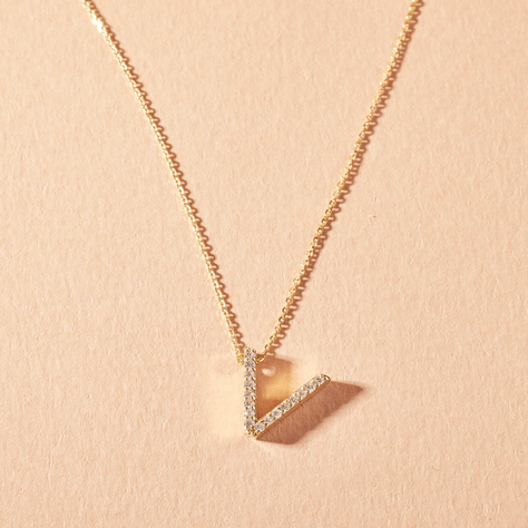 Collar Oro Amarillo 18kt Diamante Letra V 9Pts | Danielle Costantini-2