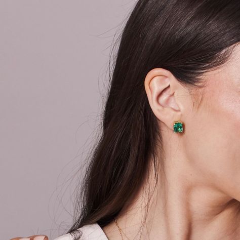 Aros de Oro de 18kt con Esmeraldas Naturales-3