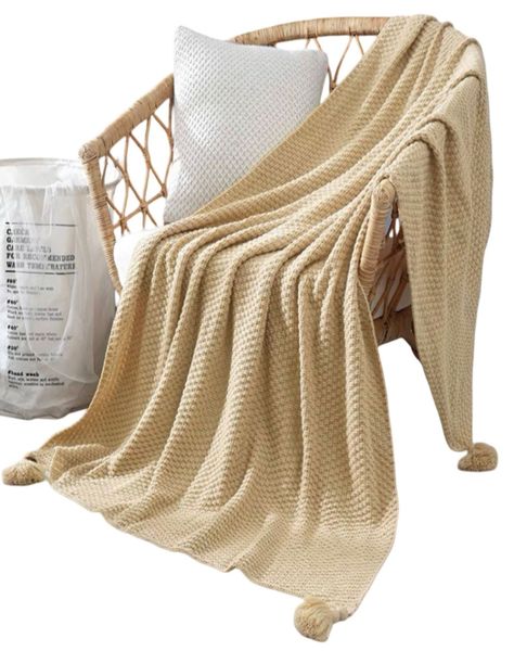 Manta de Lujo con Pompones, Ideal para Sofá o Cama D5-1