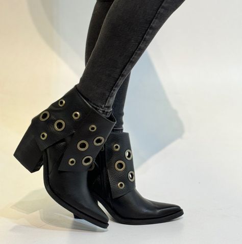 Botin Pola Negro Exotica-1