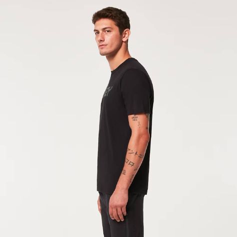 Polera Oakley Mark II 2.0 Hombre Negro-1
