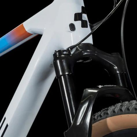 Bicicleta Mtb Cube Reaction C:62 Pro White´N´Blue´N´Red 29 / M-4