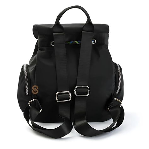Mochila Mediana Con Tapa Negra Simone Ziol - SC-2
