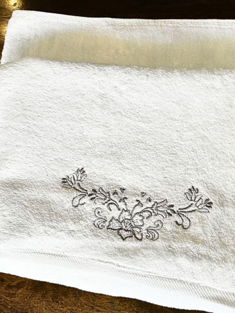 JUEGO DE 3 TOALLAS ROYAL TOUCH GRAY ( 1 de Visita, 1 de Mano y 1 de Baño)-5