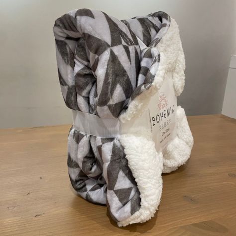Manta Gray Flannel-2