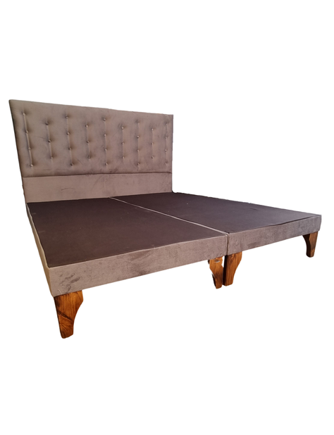 Base Europea Div King + Respaldo Gris Felpa a Piso-1
