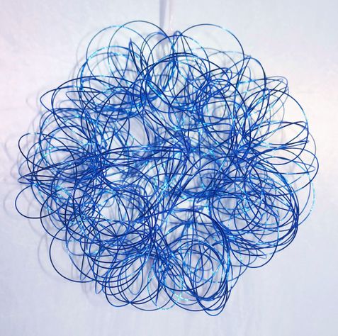 Esfera De Alambre Navideña Azul 25Cm -0