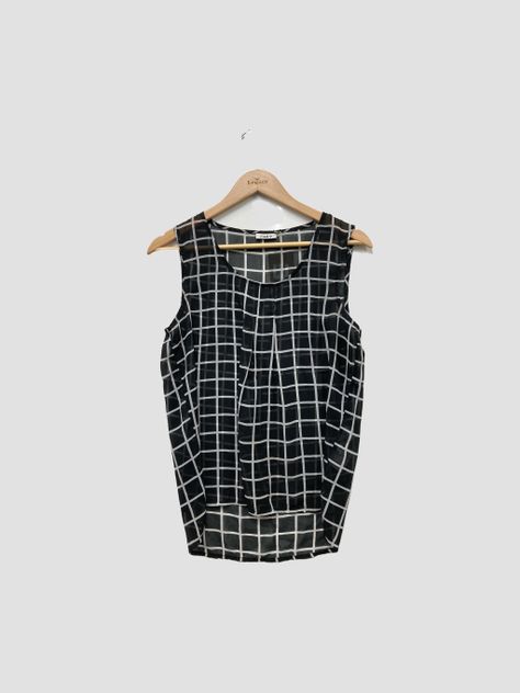 Polera sin mangas ONLY - Talla S (VOP00918787)-0