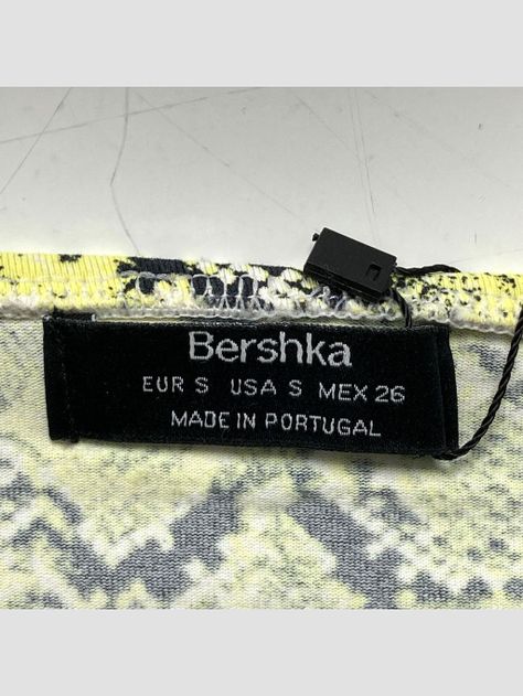 Top BERSHKA - Talla S (VOP00916967)-1