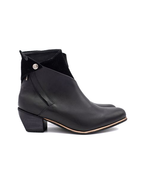 Albatros Black-0