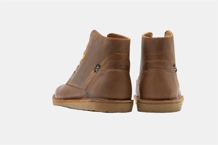 Botin Hombre de Cuero Pudu High Cafe Bestias-1