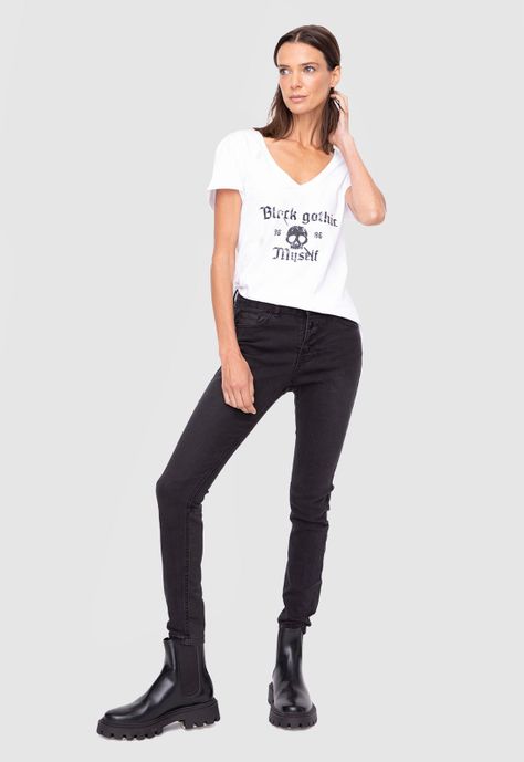 Women Short Tshirt White   Black Bubba-4