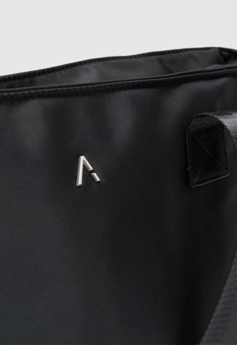 Tote Icon Black Black Bubba-4