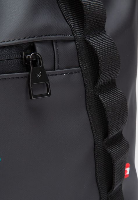 Duffel Bag Travel Black Bubba Essentials-4