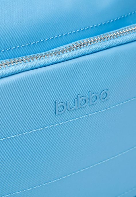 Purse Victoria Azure Bubba Essentials-3