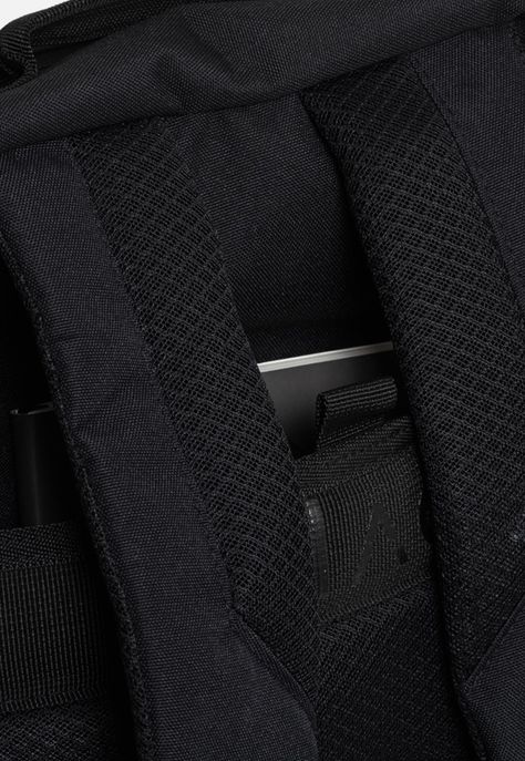 Mochila Harvey Black Black Bubba-9