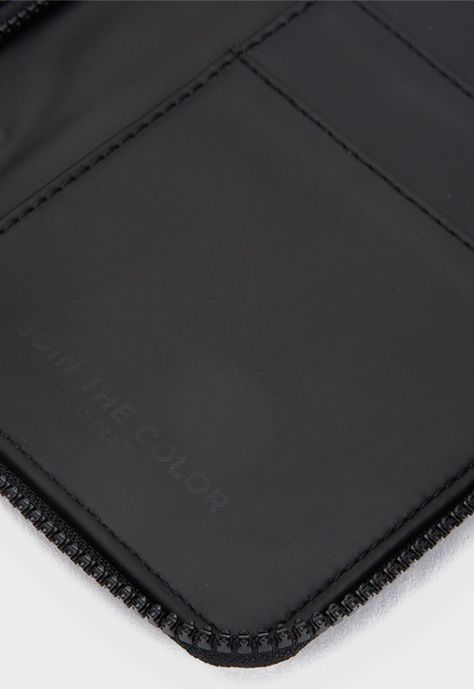 Flat Purse Travel Noir Bubba Essentials-4