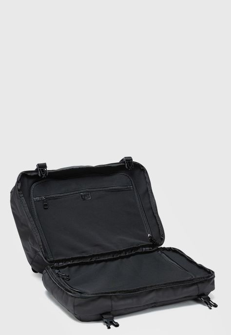 Mochila Yoho Travel Black Black Bubba-5