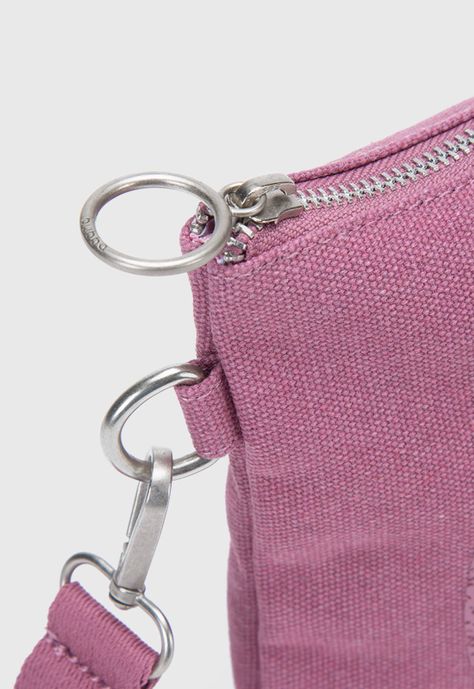 Clutch Canvas Blush Bubba Essentials-3