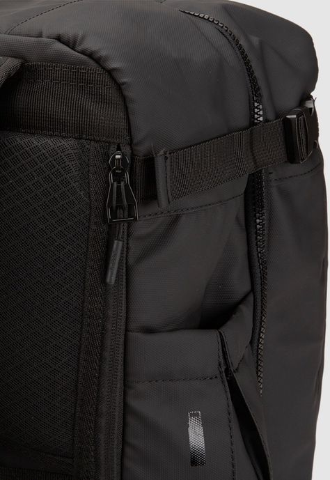 Backpack Travel Cabin Noir Bubba Essentials-7