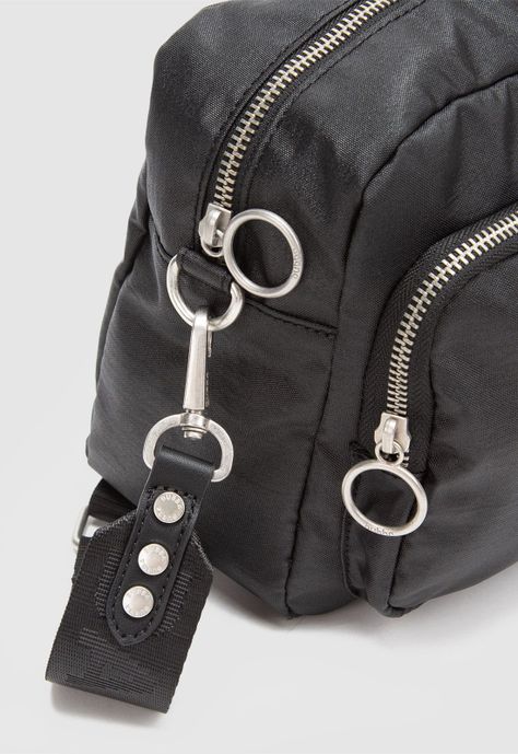 Purse Shiny Black Bubba Essentials-5