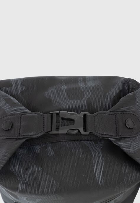 Lonchera Beast Camo Black Bubba-3