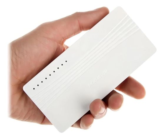 Switch Conmutador Hikvision 10/100 Ds-3e0108d-e De 8 Puertos-1