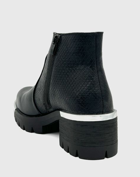 Botin punta redonda, con taco medio y cierres Negro-1