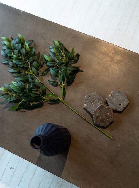 Ficus verde, rama decorativa de 65 cm-1