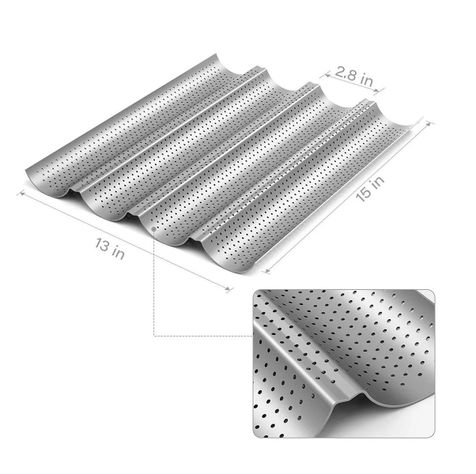 Molde Perforado Antiadherente Para Pan -3