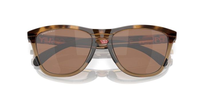 Lentes De Sol Oakley 0OO9284 Frogskins Range Café Hombre-4