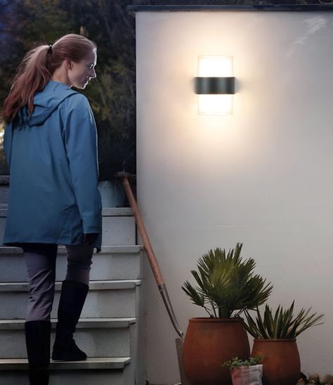 Lámpara LED Pared Moderna Acrílica Adaptable Postes Jhn-2